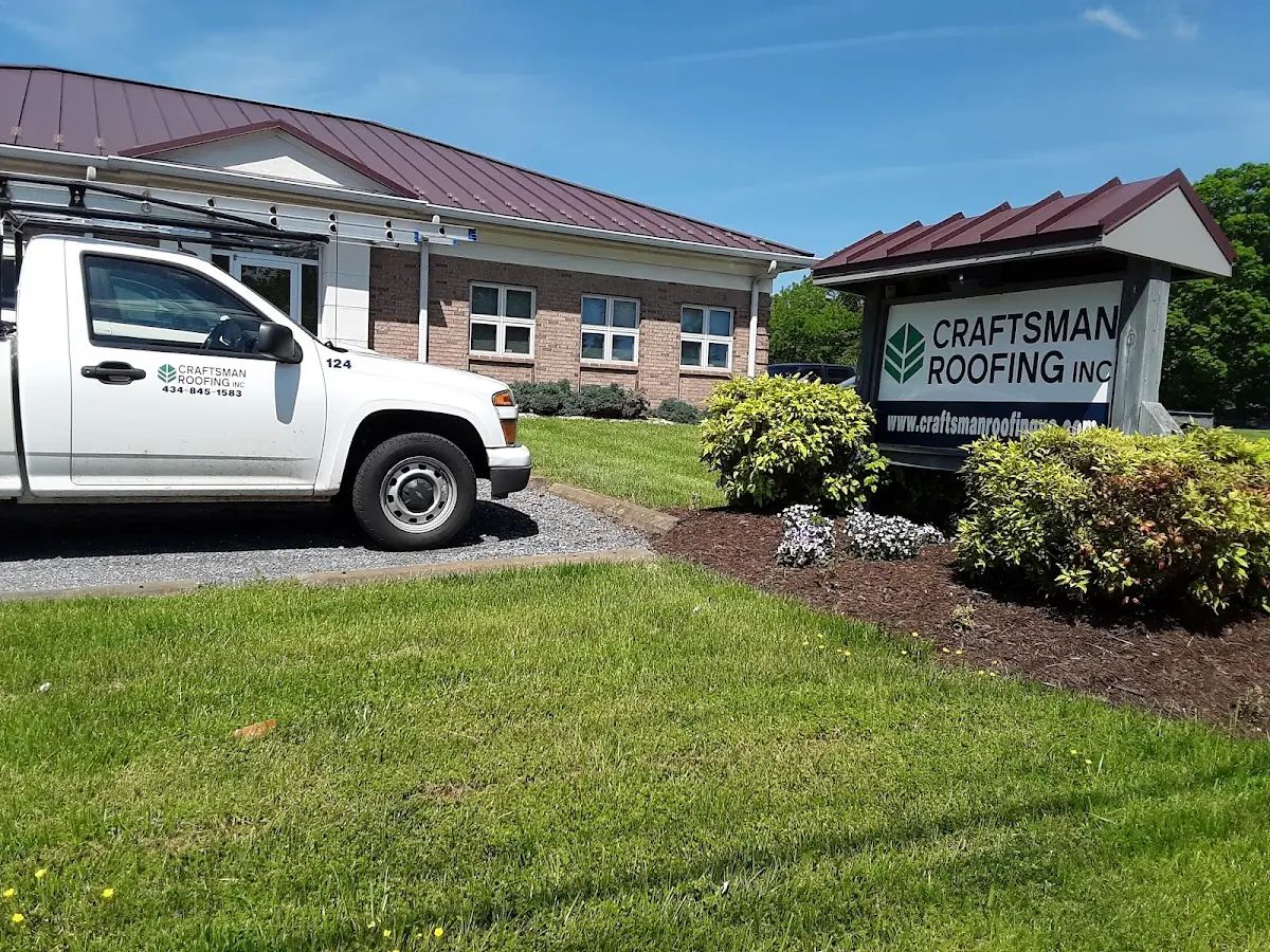 Quality Gutter & Downspout Repair by experienced craftsmen in Laughing Waters